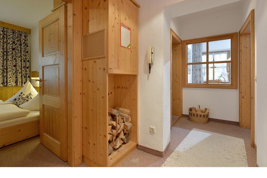Apartamento Haus Gaisberger Mayrhofen Habitación foto