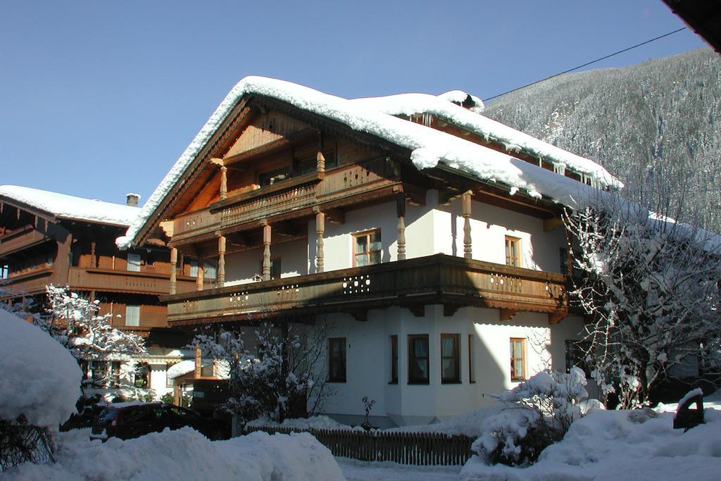 Apartamento Haus Gaisberger Mayrhofen Exterior foto